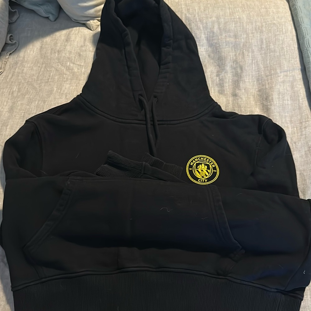 Manchester City Bee Hoodie